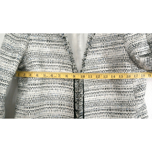 Tahari Long Tweed Hook-Front Long Coat Jacket Black Grey White- Women's Size M - Picture 8 of 11